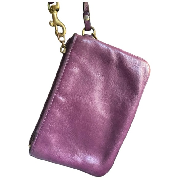 Coach Vintage Purple leather wristlet - Picture 4 of 6
